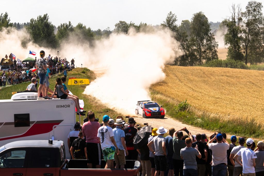 Ott Tanak inaugura al meglio il Rally Polonia