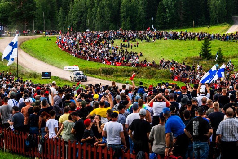 Kalle Out, Sebastien Ogier vince il Rally di Finlandia!