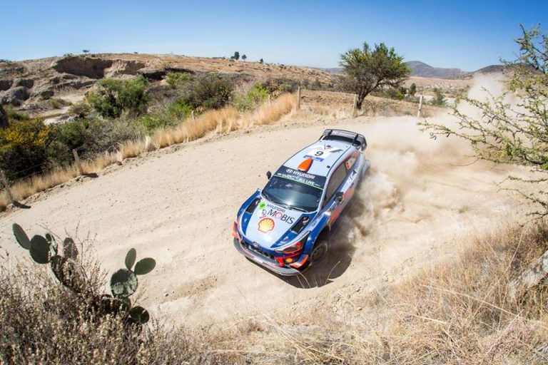 WRC Messico: Loeb mette pressione al leader Sordo!