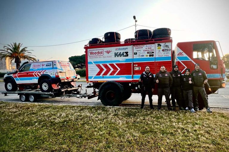 Il Team Rossi 4×4 alla partenza del Carta Rallye