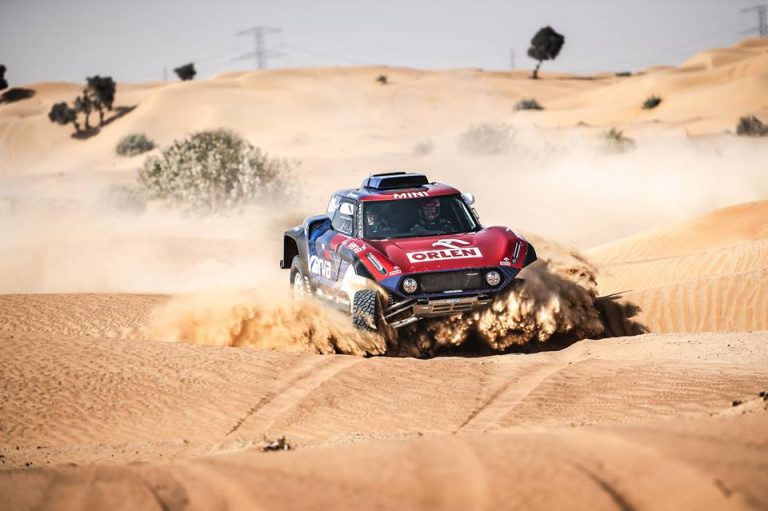 Prove di Dakar per Przygonski sul Buggy Mini a Dubai