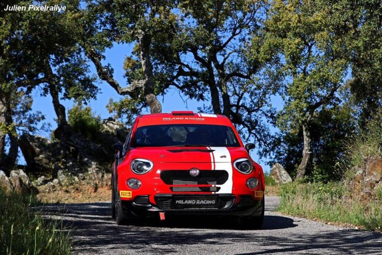 Primi test su asfalto per la MR 500X R4