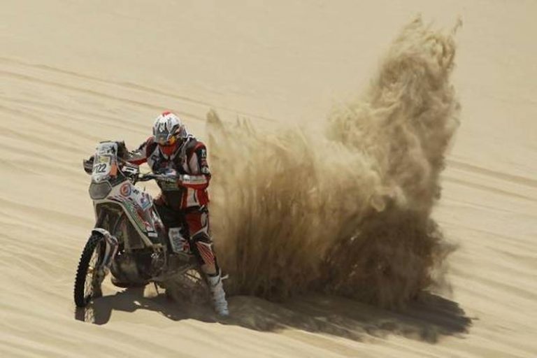 Dramma alla Dakar, trovato morto il motociclista belga Eric Palante