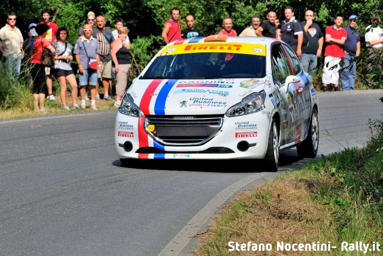 Prova spettacolo in notturna per il 34° Rally del Casentino