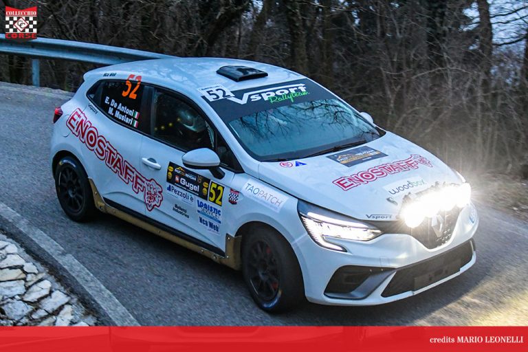 De Antoni, alla prima in Renault, sfiora la vittoria