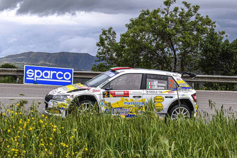 Targa Florio: prima vittoria nel campionato italiano assoluto Rally Sparco per De Tommaso-Ascalone