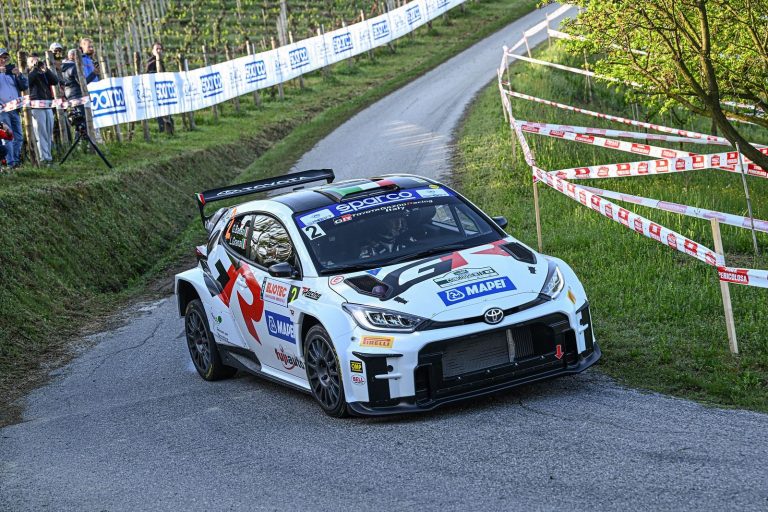 Basso-Granai e la Toyota vincono il Rally Regione Piemonte
