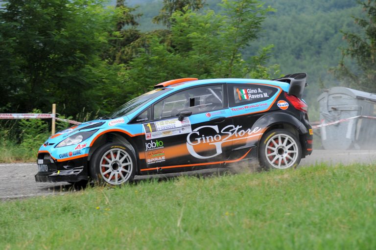 Rally della Lanterna, parola d’ordine: spettacolo