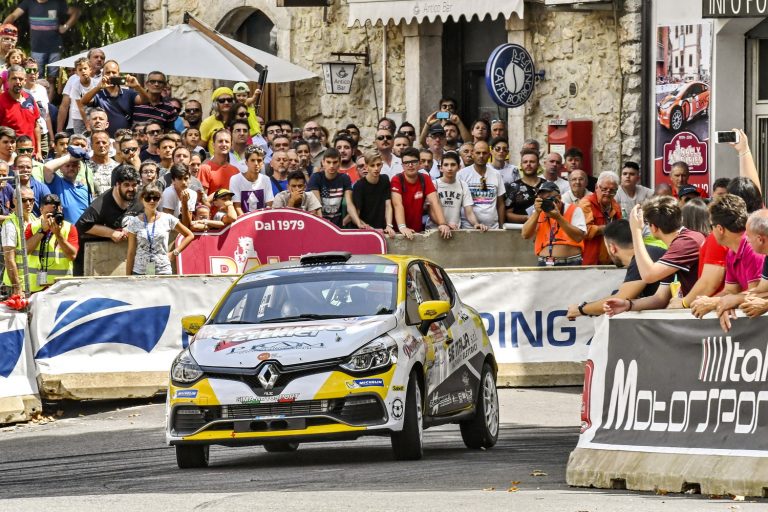 TROFEI RENAULT RALLY: DODICI CLIO AL  42° RALLY IL CIOCCO