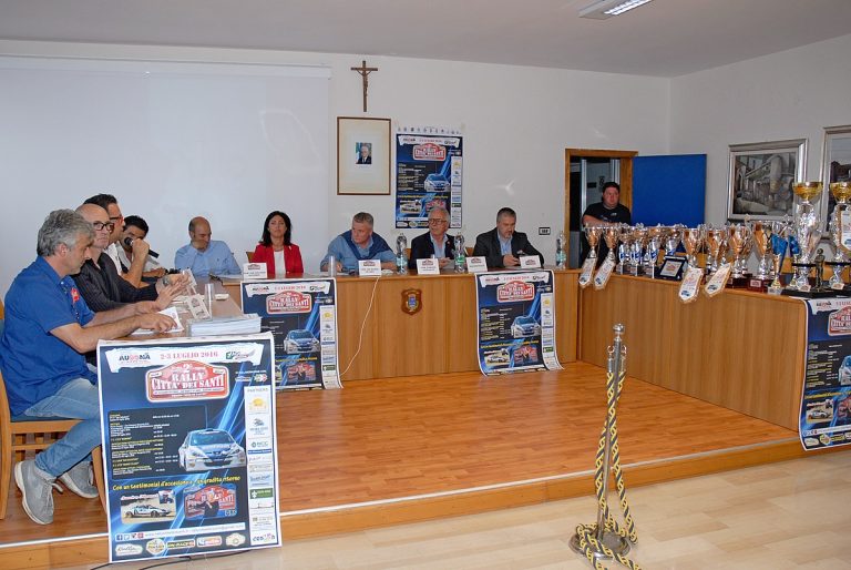 Presentata la seconda edizione del Rally Città dei Santi – 34 gli equipaggi iscritti 