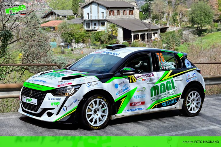 Ghirardi ai piedi del podio del Camunia