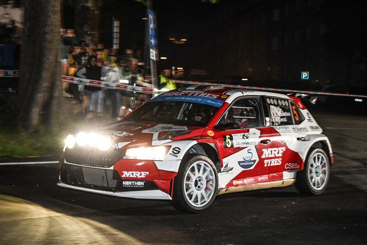 Mabellini-Lenzi illuminano la notte nel prologo del Rally Lana