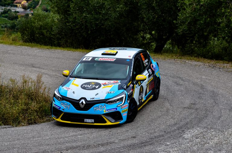 AL RALLY DUE VALLI NICELLI CONQUISTA LA GARA FINALE DELLA STAGIONE DEL CLIO TROPHY ITALIA