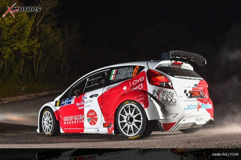 Vian ai piedi del podio al Grifo