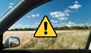 Finestrino e pericoli (Depositphotos foto) - www.rally.it