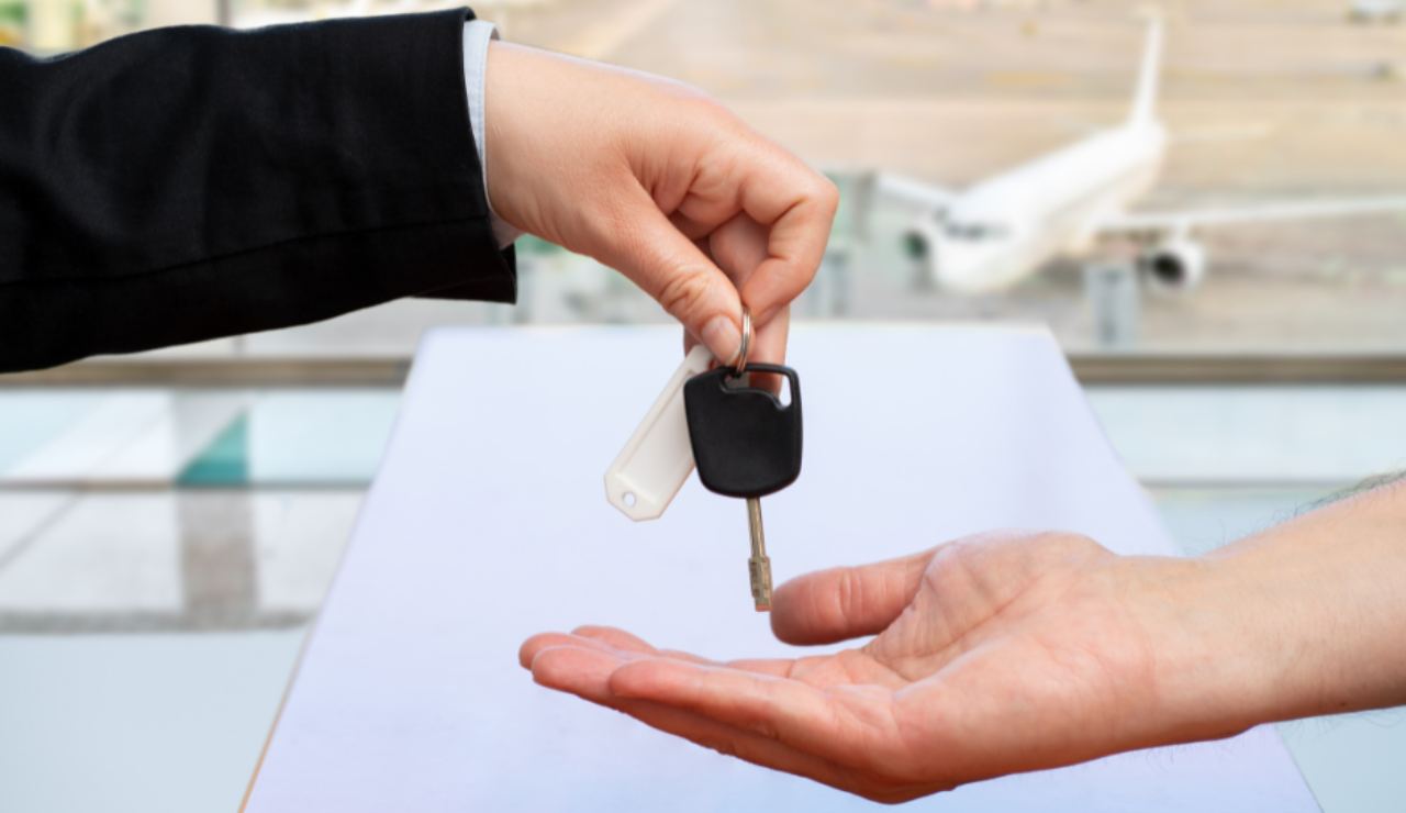 Illustrazione della restituzione di un'auto (Canva FOTO) - rally.it