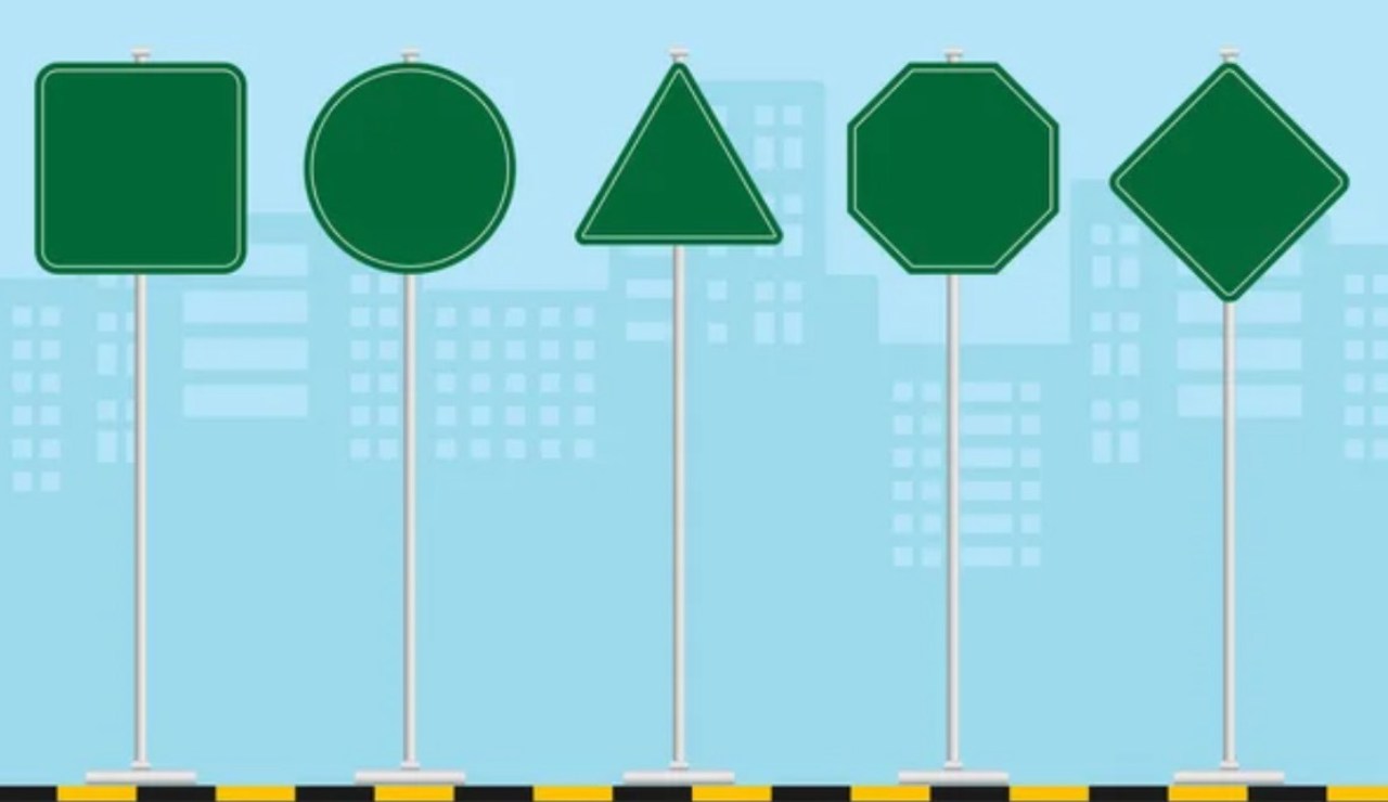 Segnali stradali verdi (Depositphotos foto) - www.rally.it