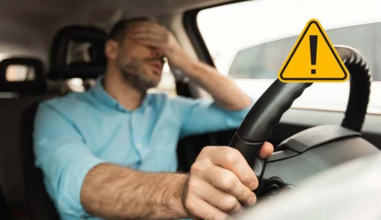 Uomo disperato nel traffico (Depositphotos foto) - www.rally.it