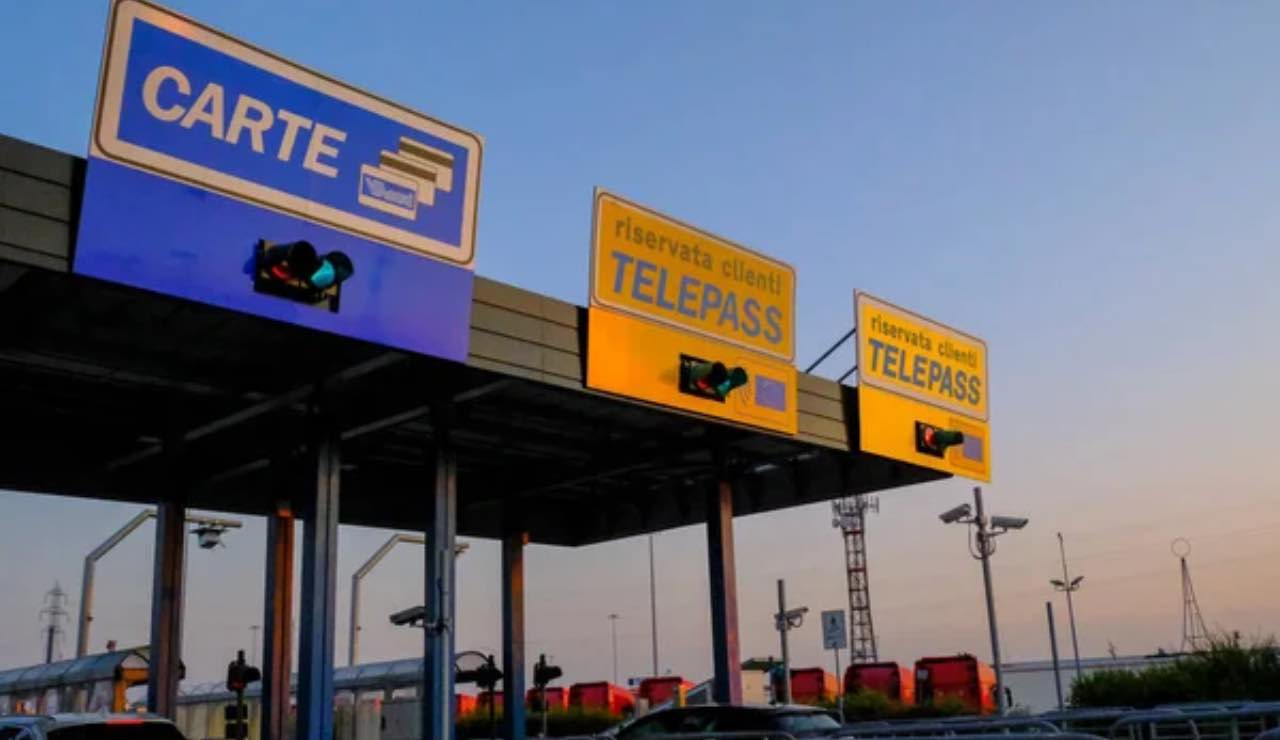 Casello autostradale