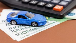 Assicurazione auto costosa