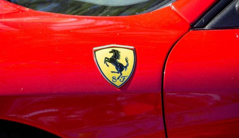 Auto Ferrari logo