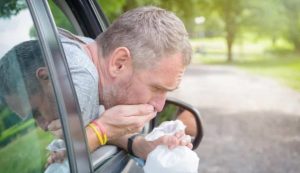 Malore in auto (Depositphotos foto) - www.rally.it