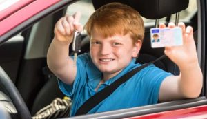 Ragazzino e patente (Depositphotos foto) - www.rally.it