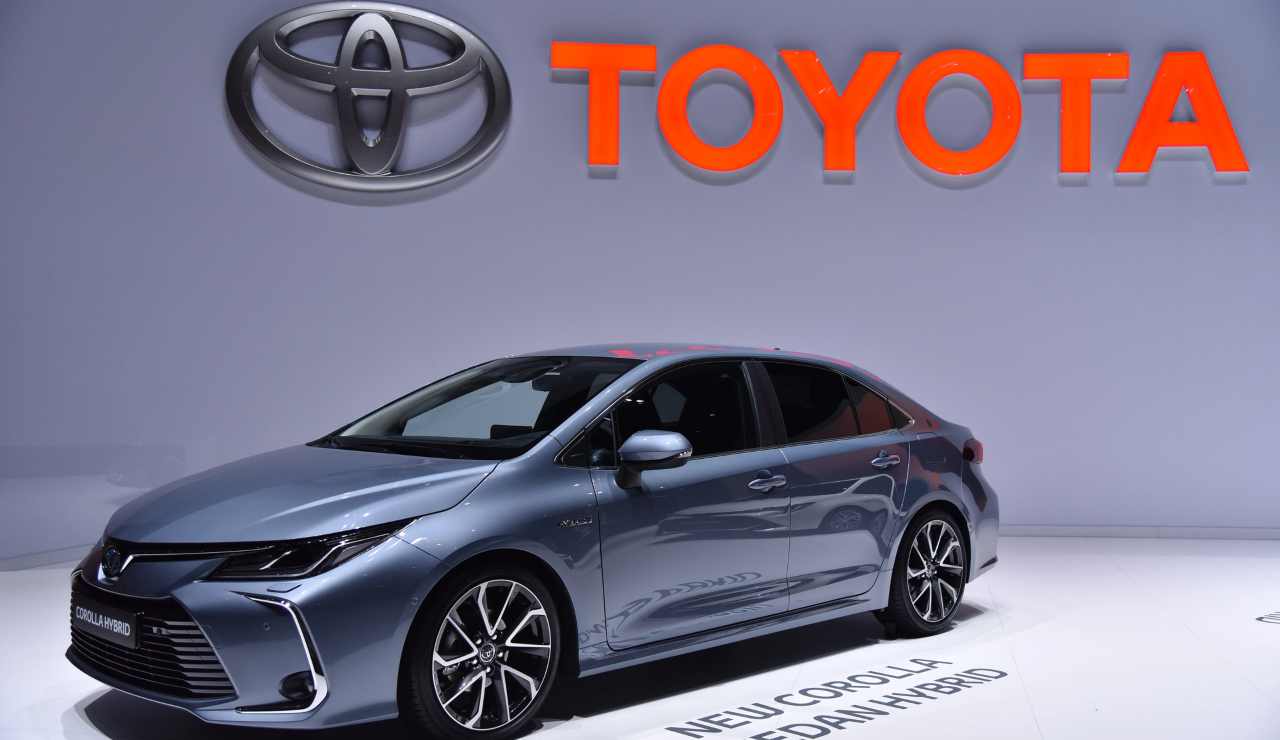 Toyota Corolla nuova auto