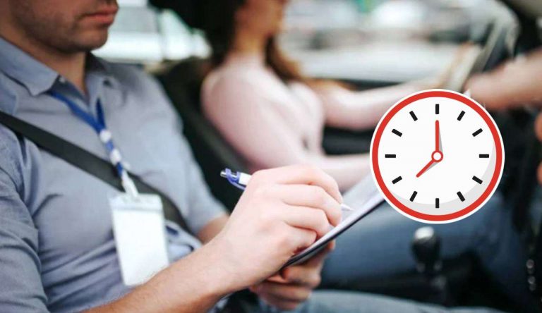 Istruttore di guida e tempo (Depositphotos foto) - www.rally.it