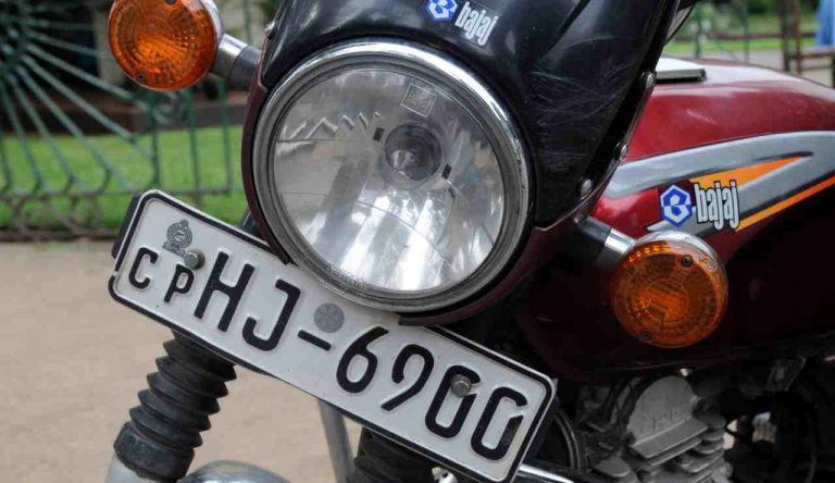 Targa piccola monopattini